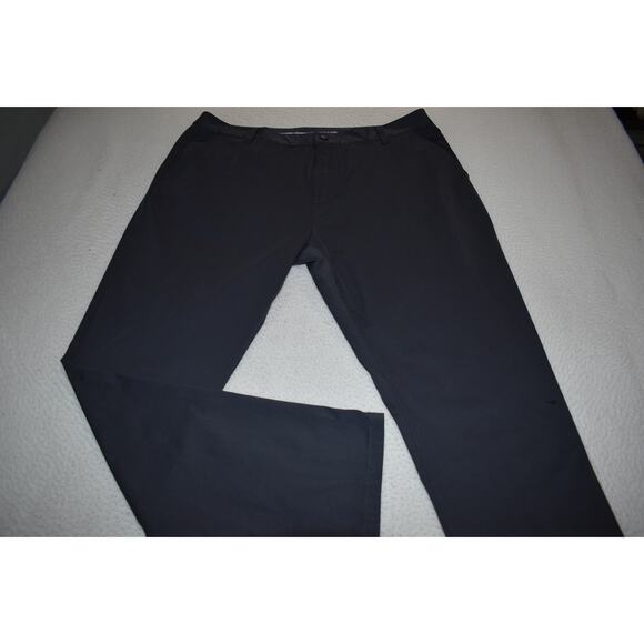 Rhone Golf Pants Mens Size 40 x 32 Performance Polyester Gray - Picture 2 of 11